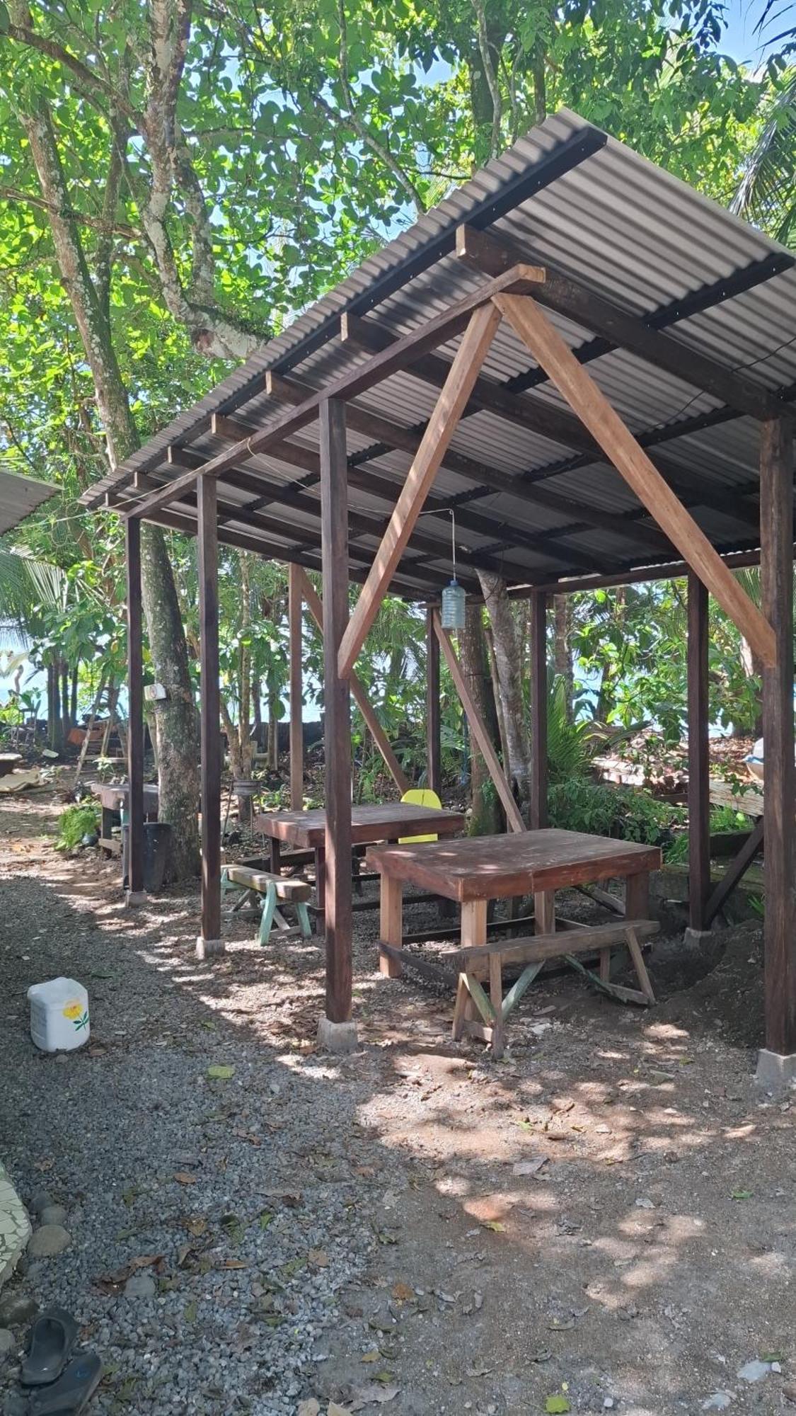 Casa Mamre Hostel Cahuita Bagian luar foto